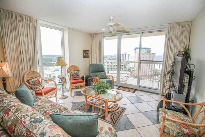 Pelican 1718 - Destin, Florida Condo Rentals - Resorts of ...