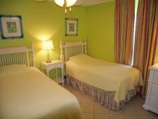 2 twin beds in the guest bedroom